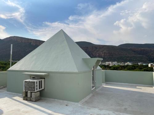 Gallery image of SSN Home Stays in Tirupati Near Alipiri in Tirupati