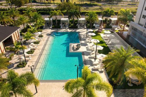 an overhead view of a pool at a resort at Renaissance Boca Raton Hotel in Boca Raton