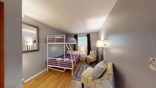 Ένα ή περισσότερα κρεβάτια σε δωμάτιο στο Silver Spring Chalet Brought to you by GetAway Vacations
