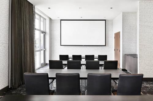 AC Hotel by Marriott Miami Airport West/Doral photo 62