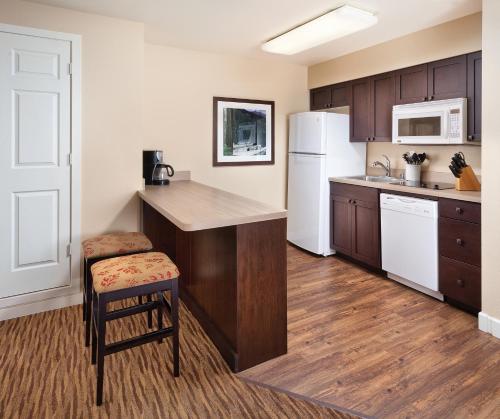 Nhà bếp/bếp nhỏ tại WorldMark Big Bear Lake