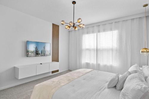 Ultimate Luxury Themed Bedrooms Game Room Pool photo 10