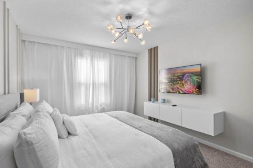 Ultimate Luxury Themed Bedrooms Game Room Pool photo 39
