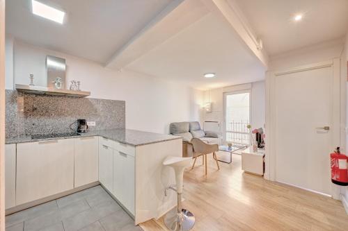 Apartamento Zure Etxea by Clabao