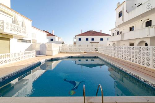 404 - Oura - 2 Bedroom - Sea View