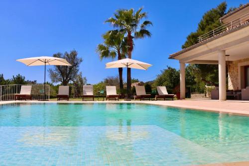 Bazén v ubytování Ca'n Mutxo, vistas increíbles, piscina y barbacoa nebo v jeho okolí