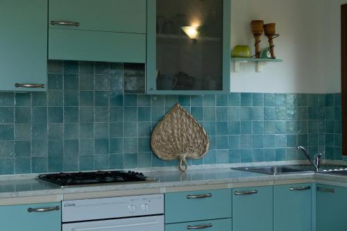 Kuchyň nebo kuchyňský kout v ubytování Marino 350mt dal mare 4 pax