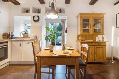 Η κουζίνα ή μικρή κουζίνα στο Ferienwohnung Fachwerk-Home