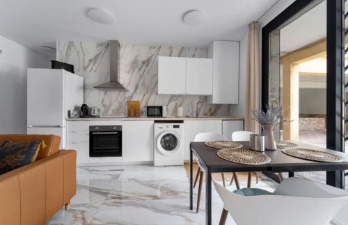 Casa Adela at Green Parrot apartments at Carihuela