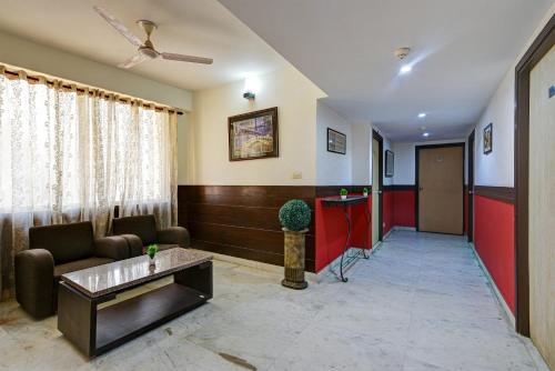 Χώρος καθιστικού στο Hotel Bijwasan Near Yashobhomi