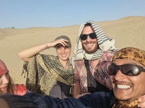 Clientes alojados en Incredible's Hostel & Safari