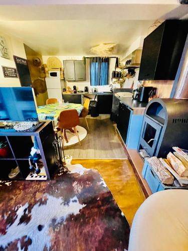 Dapur atau dapur kecil di Maison DonaSete T3