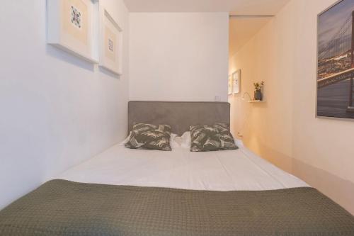Cozy 1BDR Apartment by LovelyStay