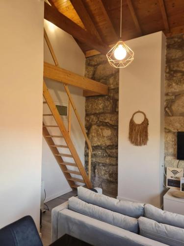 Spacious Porto Duplex with 4 Bedrooms and 4 Bathrooms for 8 Guests