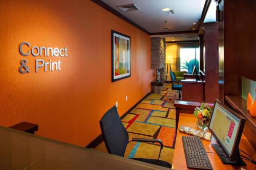 an office with a computer on a desk in a office at Fairfield Inn and Suites by Marriott Tifton in Tifton
