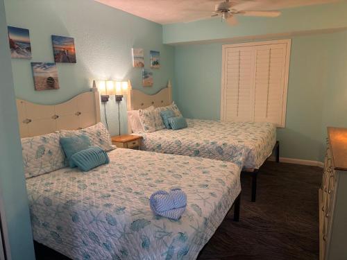 Postel nebo postele na pokoji v ubytování Ocean Walk Resort - Breathtaking Ocean Front View