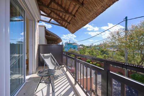 Balkoni atau teres di Villa PEARL, 3 chambres, piscine privée à Pointe aux Piments