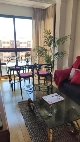 Piso con piscina y garaje en zona Plenilunio