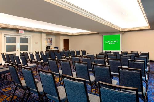 Konferenční prostory v ubytování Courtyard by Marriott Fort Lauderdale Coral Springs