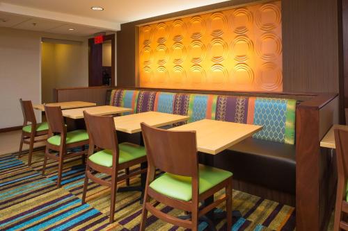 Posezení v ubytování Fairfield by Marriott Inn & Suites Raynham Middleborough/Plymouth