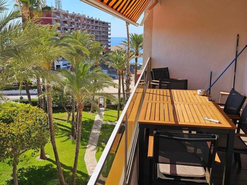 El Palmeral playa de los locos