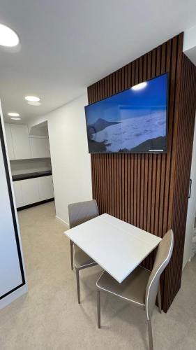 Las Americas Ponderosa apartment