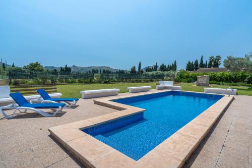 Villa Can Patriarca with Pool, Garden, Mountain Views, Only Families