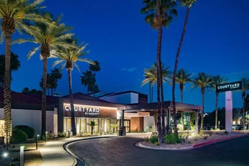 Courtyard by Marriott Phoenix North in Deer Valley
