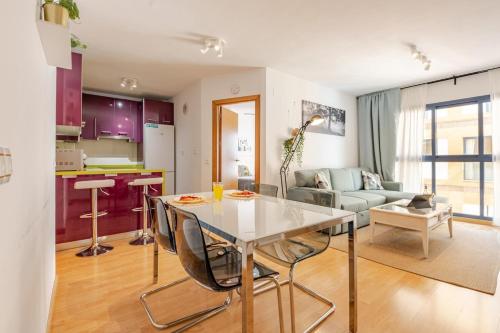 Explore Málaga from a Modern Apartment