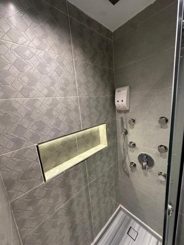 Koupelna v ubytování Elite Hotel