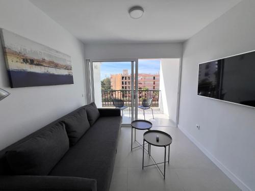 Seaview Modern Apartment in Downtown