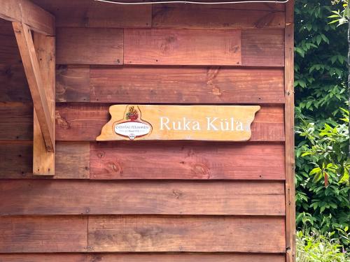 Sijil, anugerah, tanda atau dokumen lain yang dipamerkan di Cabañas Peumayen "La Panchita"