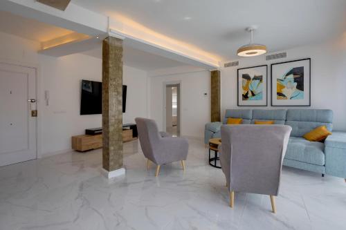 NEW 3 BEDROOMS APARTMENT 100 METERS TO RADA BEACH old town Estepona