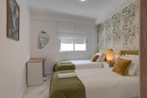 NEW 3 BEDROOMS APARTMENT 100 METERS TO RADA BEACH old town Estepona