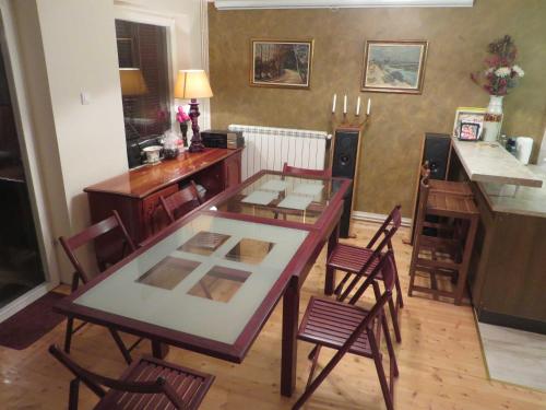 Φωτογραφία από το άλμπουμ του Vrdnicki cardak σε Vrdnik