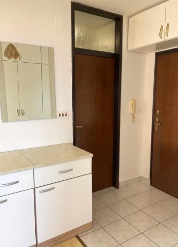 Apartments with WiFi Crikvenica - 23654