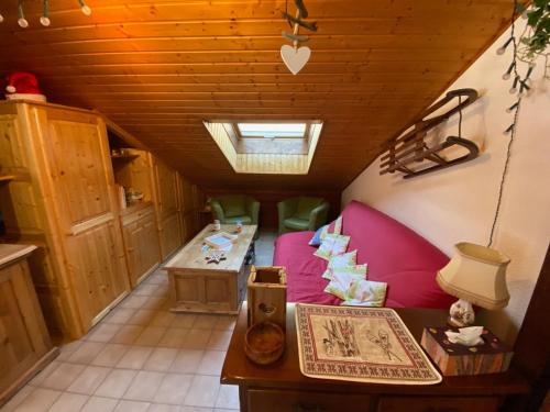 Fotografie z fotogalerie ubytování Appartement à Abondance, à deux pas du centre, avec parking - FR-1-692-109 v destinaci Abondance