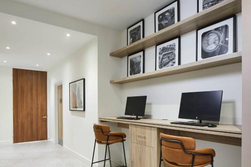 TV o dispositivi per l'intrattenimento presso Courtyard by Marriott London City Airport
