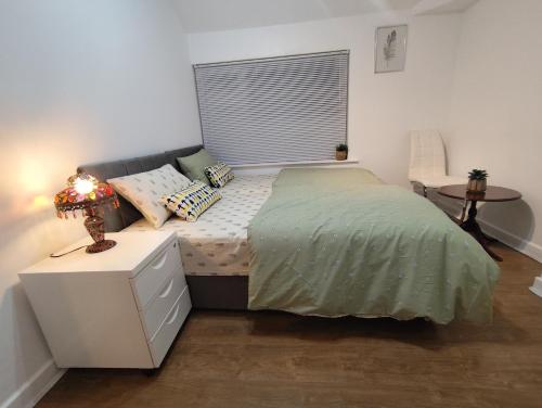 Postel nebo postele na pokoji v ubytování Prime Comfort Wigan