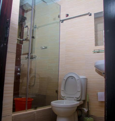 Un baño de Oragon Hotel -Standard