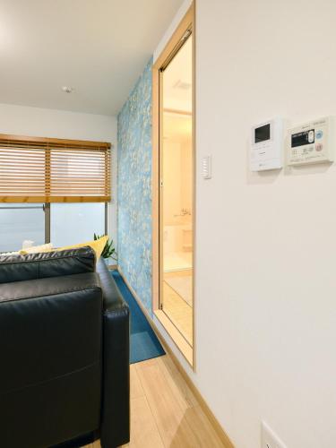 駅徒歩3分 関西主要都市アクセス抜群 京セラ徒歩10分 USJ15分 Zizo House201