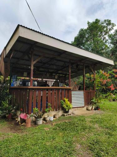 Κήπος έξω από το Lagkaw Uno in Lagkaw Homestay