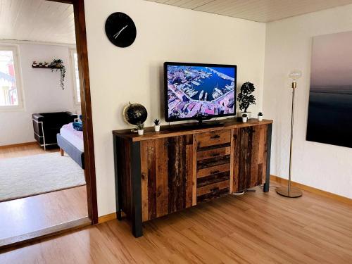 ザンクト・ガレンにあるNewly furnished beautiful old building apartment in the center with Apple TVのギャラリーの写真
