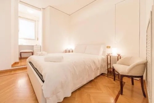Heart Milan Apartments Duomo Castello photo 4