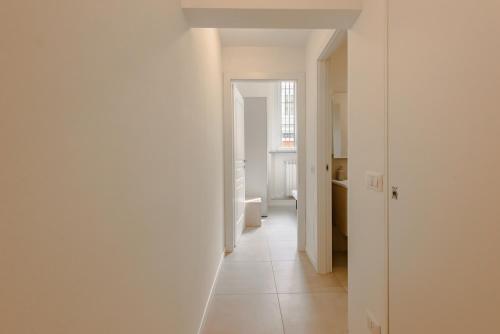 Napoleone - New Apartment near historic center
