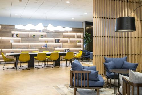 Courtyard by Marriott Edinburgh West photo 21