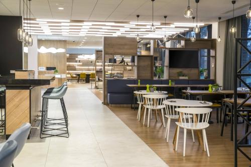 Courtyard by Marriott Edinburgh West photo 24
