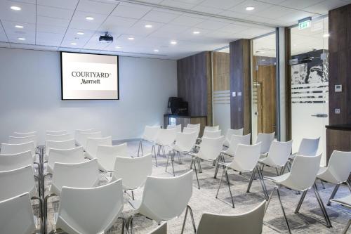 Courtyard by Marriott Edinburgh West photo 34