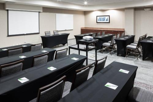 Courtyard by Marriott Miami at Dolphin Mall photo 45