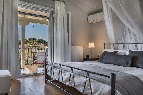 Zādos Central Garden Villa, Lixouri Nomāde